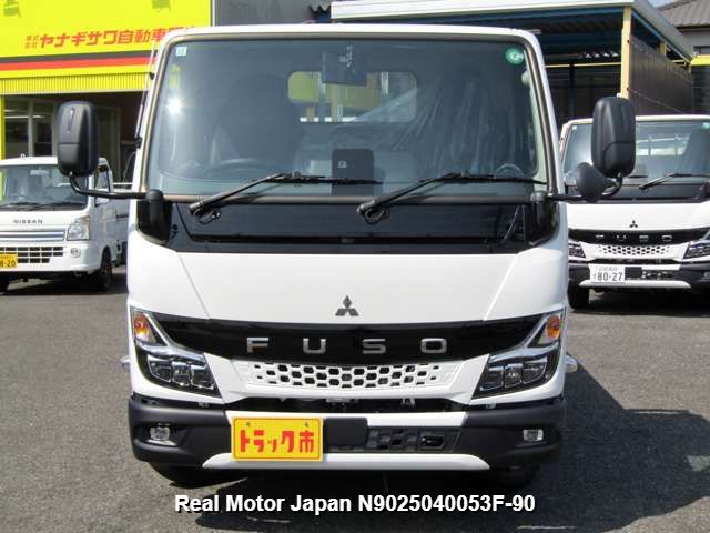2024 MITSUBISHI CANTER thumbnail 2