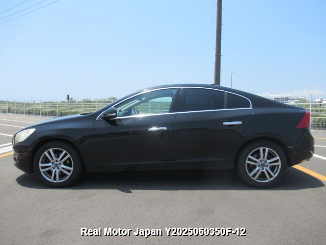 2011 VOLVO S60 thumbnail 3