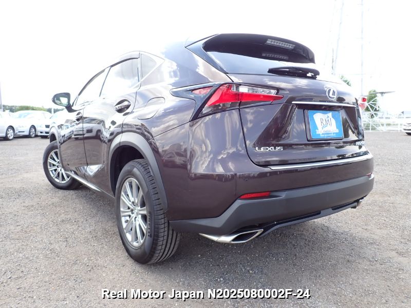 2015 LEXUS NX thumbnail 3