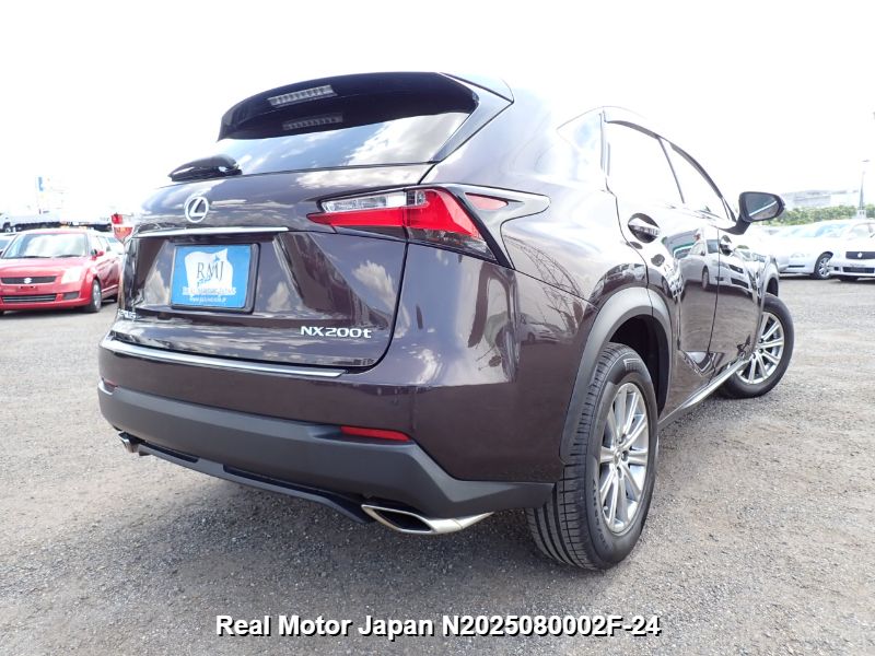 2015 LEXUS NX thumbnail 4