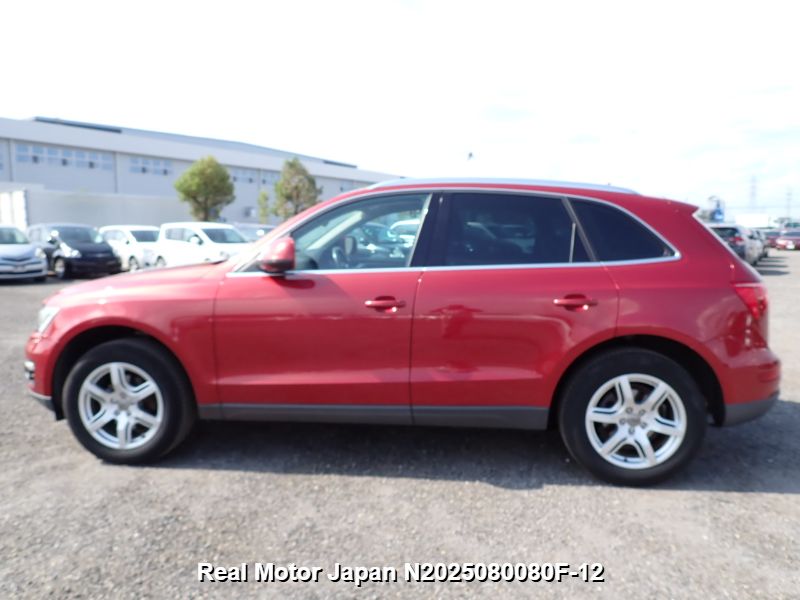 2010 AUDI Q5 thumbnail 4