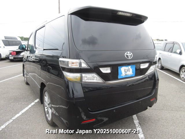 2010 TOYOTA VELLFIRE thumbnail 3