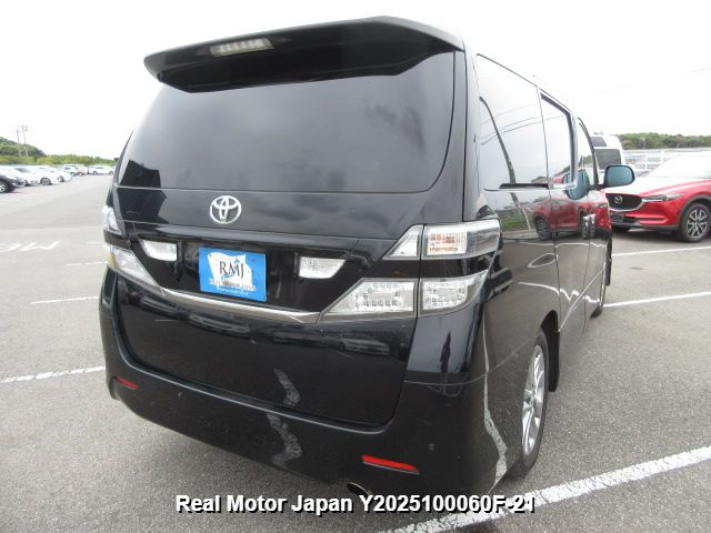 2010 TOYOTA VELLFIRE thumbnail 4