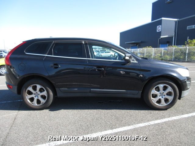 2010 VOLVO XC60 thumbnail 4