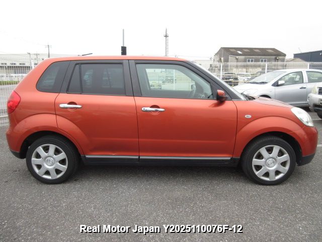 2010 MAZDA VERISA thumbnail 4