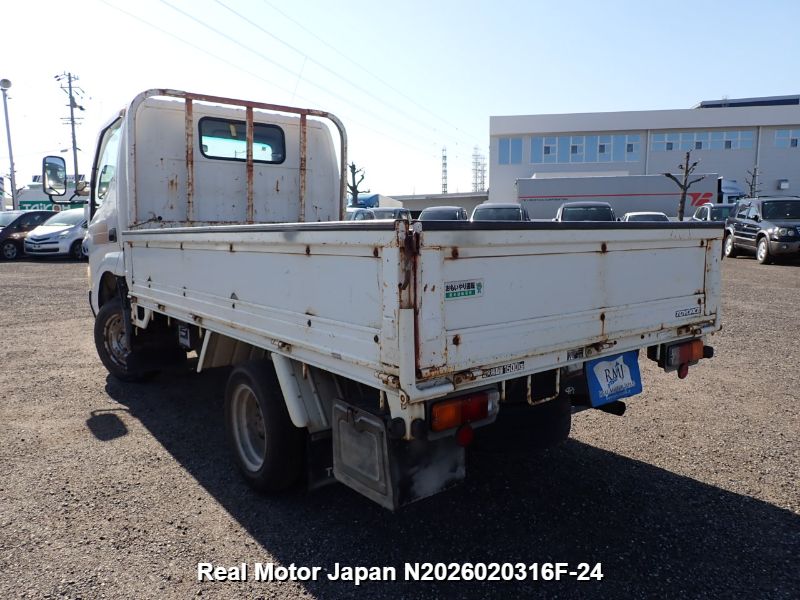 2005 TOYOTA TOYOACE thumbnail 3
