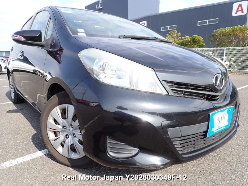 2011 TOYOTA VITZ thumbnail 2
