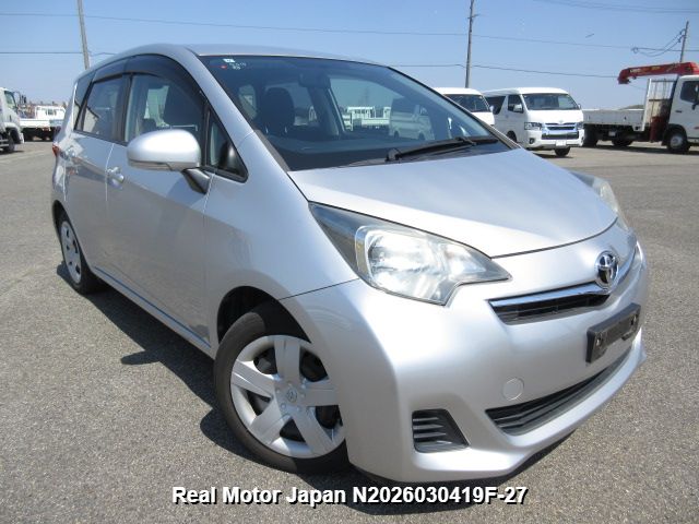 2011 TOYOTA RACTIS thumbnail 2
