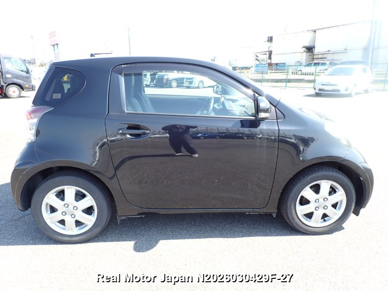 2009 TOYOTA IQ thumbnail 3