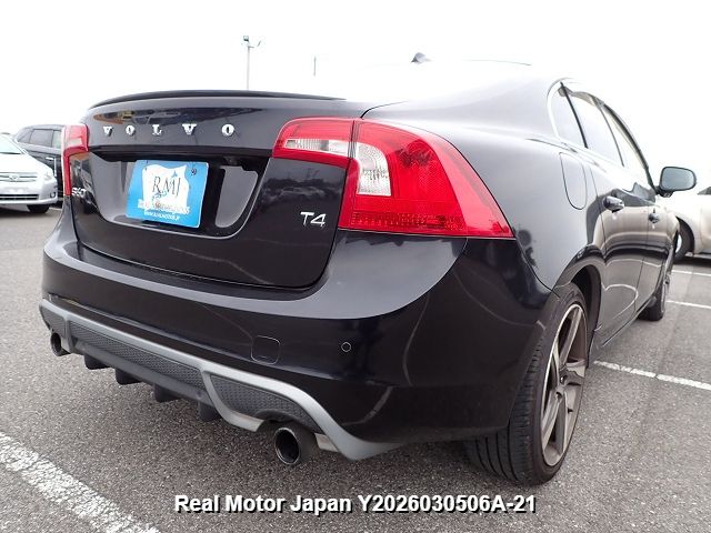 2013 VOLVO S60 thumbnail 4
