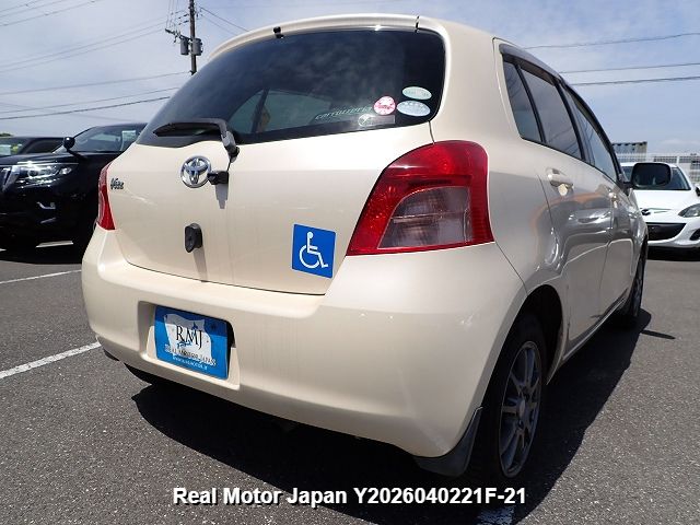 2005 TOYOTA VITZ thumbnail 4