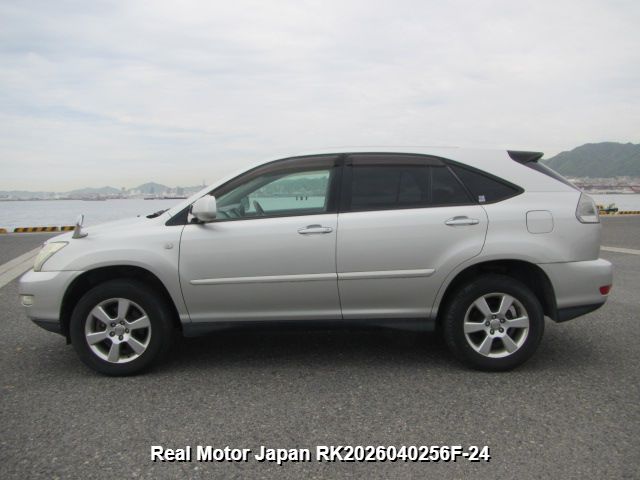 2004 TOYOTA HARRIER thumbnail 3