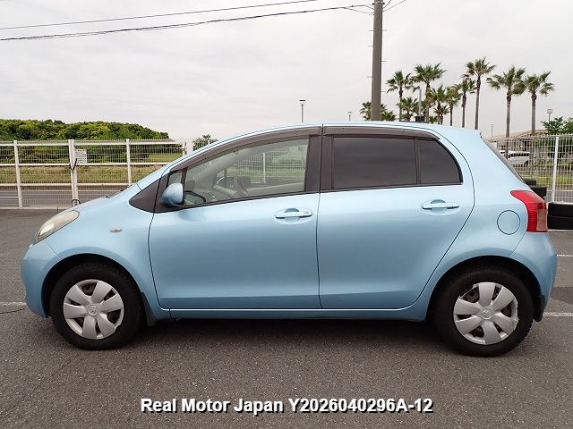 2007 TOYOTA VITZ thumbnail 3