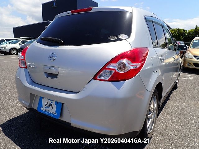 2010 NISSAN TIIDA thumbnail 4