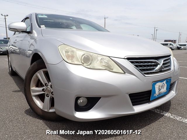2010 TOYOTA MARK X thumbnail 2