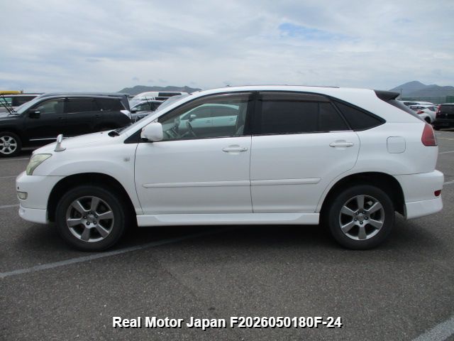 2004 TOYOTA HARRIER thumbnail 3