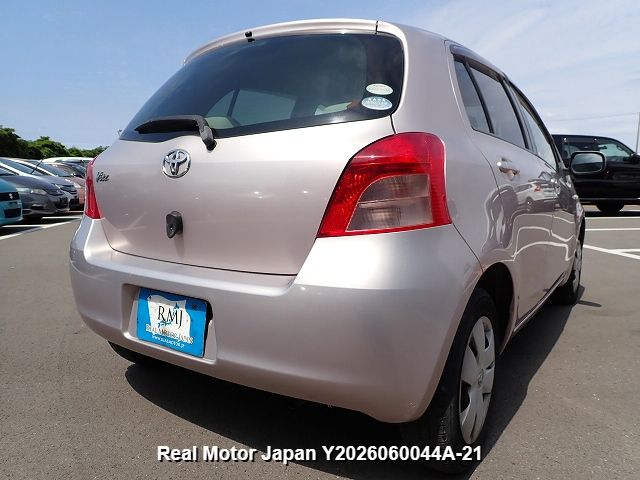 2005 TOYOTA VITZ thumbnail 4