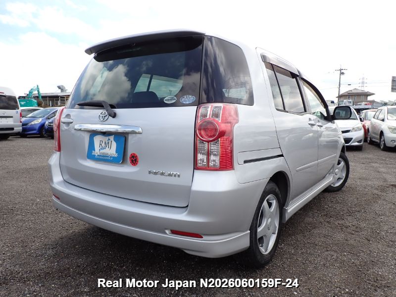 2009 TOYOTA RAUM thumbnail 4