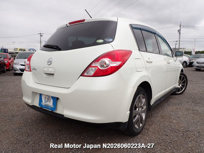 2011 NISSAN TIIDA thumbnail 4