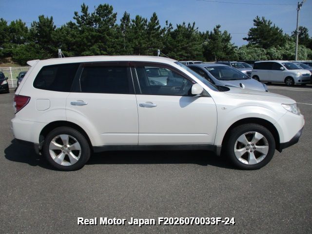 2008 SUBARU FORESTER thumbnail 4