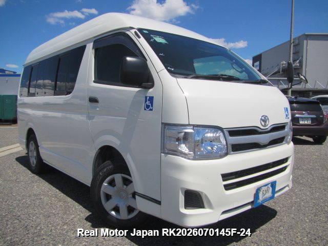 2011 TOYOTA HIACE VAN thumbnail 2