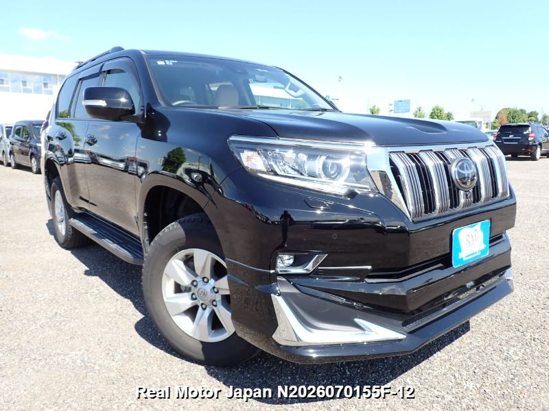 2021 TOYOTA LAND CRUISER PRADO thumbnail 2