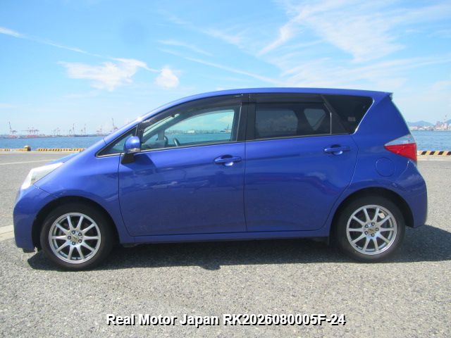 2011 TOYOTA RACTIS thumbnail 3