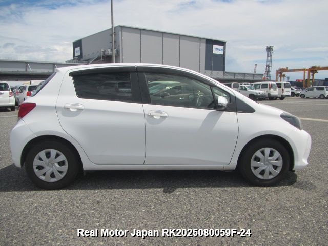 2014 TOYOTA VITZ thumbnail 4
