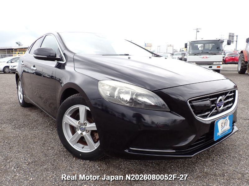 2014 VOLVO V40 thumbnail 2