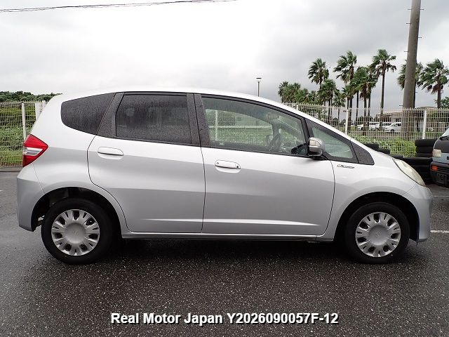 2011 HONDA FIT thumbnail 4