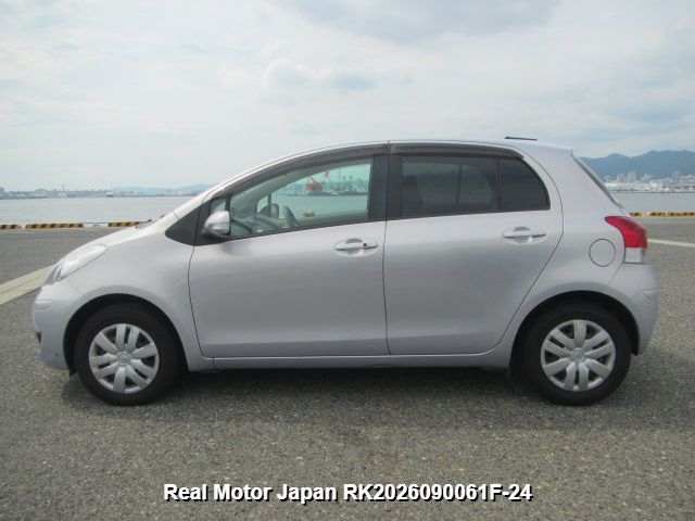 2008 TOYOTA VITZ thumbnail 3
