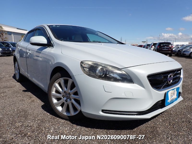 2013 VOLVO V40 thumbnail 2