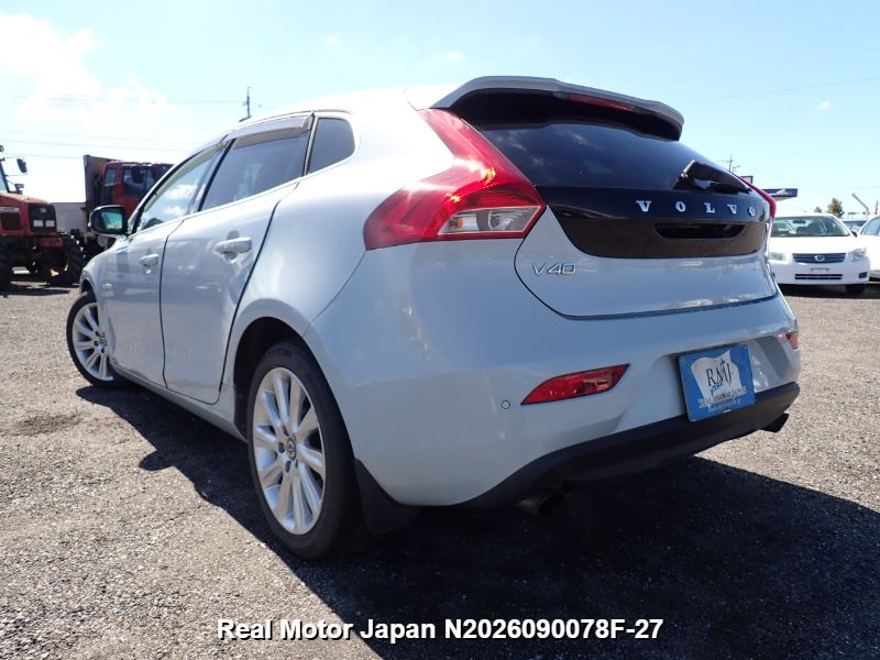 2013 VOLVO V40 thumbnail 3