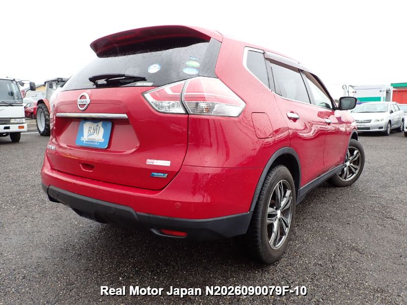 2014 NISSAN X-TRAIL thumbnail 4