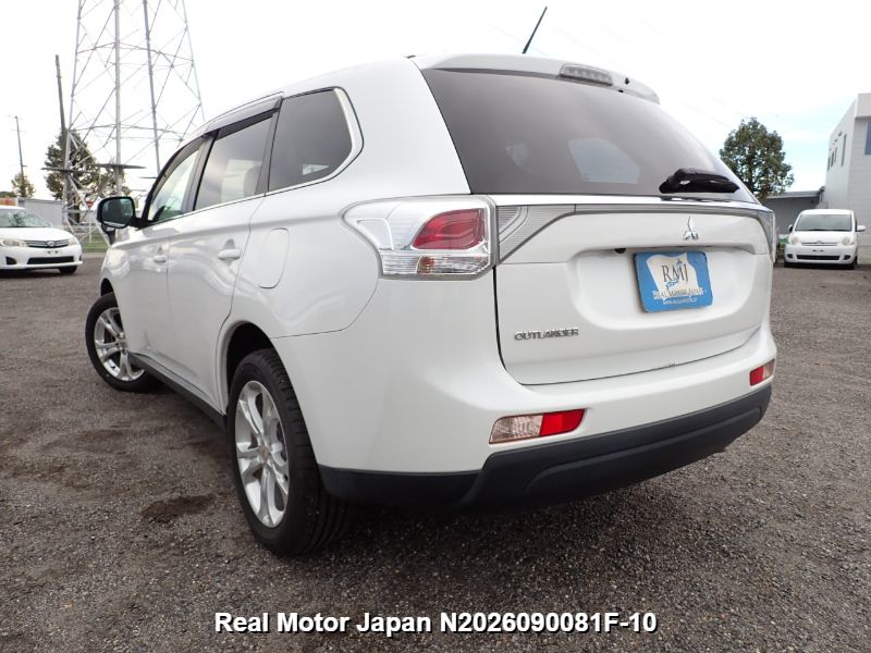 2013 MITSUBISHI OUTLANDER thumbnail 3
