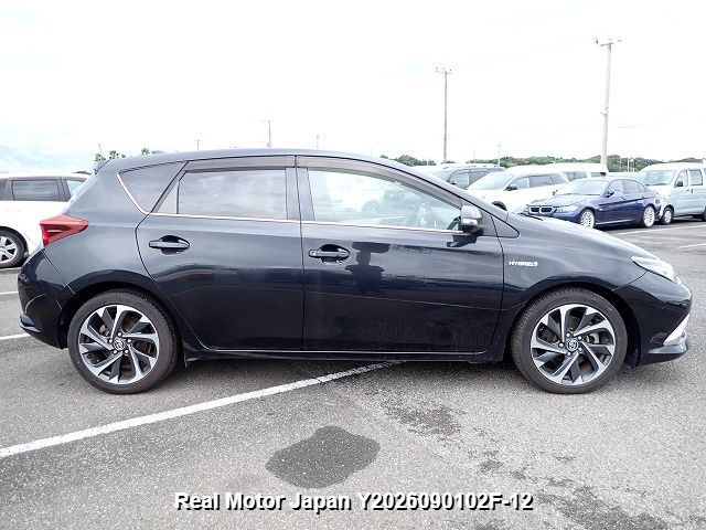 2016 TOYOTA AURIS thumbnail 4