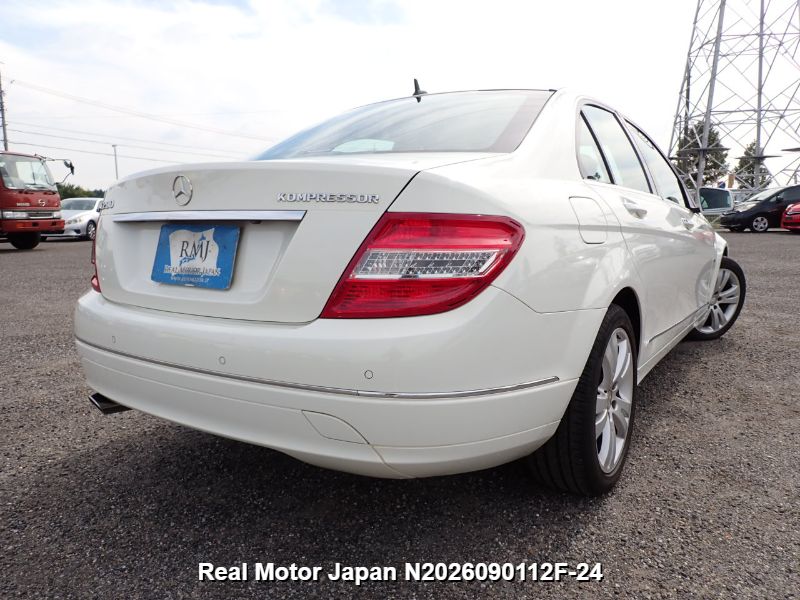 2009 MERCEDES-BENZ C-CLASS thumbnail 4