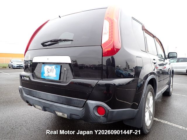 2011 NISSAN X-TRAIL thumbnail 4