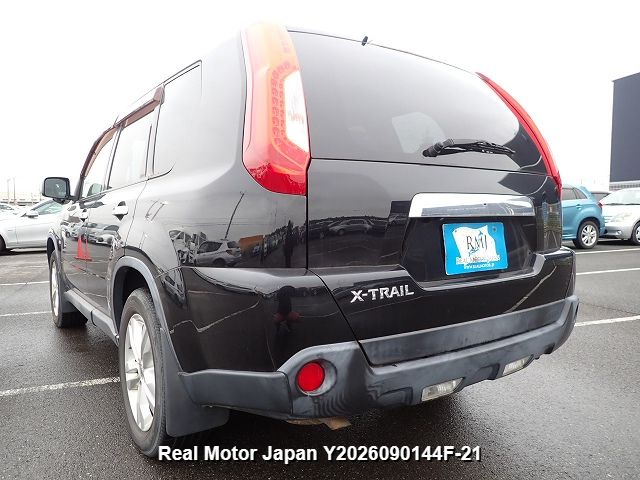 2011 NISSAN X-TRAIL thumbnail 3