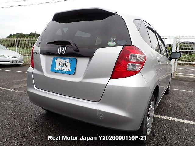 2010 HONDA FIT thumbnail 4